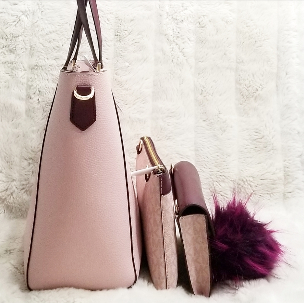 🚫SOLD🚫NWT 3 PC MK LEATHER CARRY ALL BAG SET - Picture 4 of 8